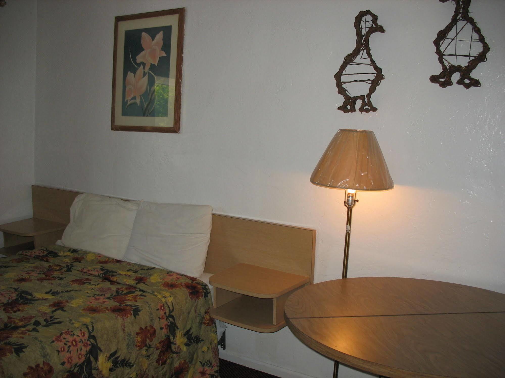 Travel Inn Roseburg Esterno foto